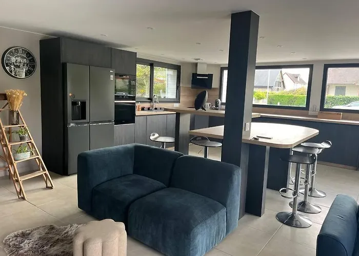 Maison Avec Toit Terrasse * فيلي سور مير